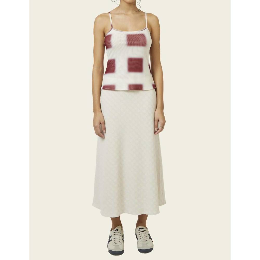 NEW FIND ME NOW kai mesh top in merlot